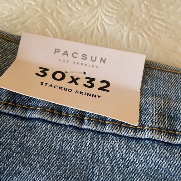 Men's Pac Sun NWT Stacked Skinny Jeans. 30 W X 32 L - Picture 3 of 5